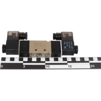 Пневмораспределитель 5/2 4V220-08-DC 24V G1/4" NBPT 57629