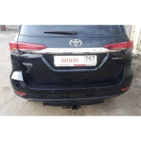 Фаркоп Бизон для Toyota Fortuner 2017, тип шара E FA 0250-E