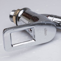 Смеситель для кухни с гайкой Ekko E41072