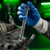 Набор инструментов СИБРТЕХ 1/2", пластиковый кейс, 32 предмета 13393