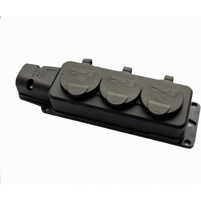 Колодка Monolit каучуковая с заземлением 3 розетки 16А IP54, Черный 0116