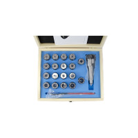 Патрон цанговый КМ4 с комплектом цанг 3-20 18шт ER32 Beltools ri.263.71