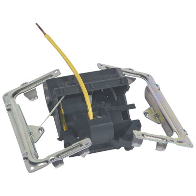 Установочный набор Legrand для выдвижного розеточного блока - 3 модуля 054005