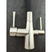 Однорычажный смеситель для кухни OUTE со встроенным фильтром T60003BL-2