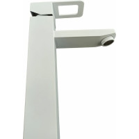 Смеситель для накладной раковины OUTE цвет матовый белый, однорычажное управление, монтаж на одно отверстие, на гайке, гибкая подводка T40201K-1