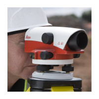 Оптический нивелир Leica Na720 641982 с поверкой