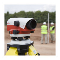 Оптический нивелир Leica Na720 641982 с поверкой