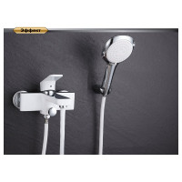 Смеситель для ванны D&K DA1433216