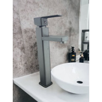 Смеситель для накладной раковины Rainsberg титан матовый, однорычажный, фиксированный излив, монтаж на одно отверстие, на гайке, гибкая подводка, присоединительный размер 1/2" R1001YF-1