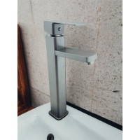 Смеситель для накладной раковины Rainsberg титан матовый, однорычажный, фиксированный излив, монтаж на одно отверстие, на гайке, гибкая подводка, присоединительный размер 1/2" R1001YF-1