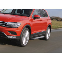 Пороги на автомобиль Rival Silver для Volkswagen Tiguan II 2016-2020-2020-н.в., 173 см, 2 шт., алюминий F173AL.5802.4