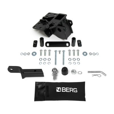 Фаркоп под квадрат Toyota Land Cruiser 300 2021- (шар E; 3500/120 кг) BERG F.5716.001