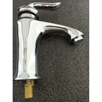 Смеситель для раковины OUTE хром, монтаж на одно отверстие на гайке T3901