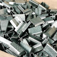 Оцинкованная скрепа КОРДЛЕНД 15x27x0,5 для ПП ленты 15 мм, 1000 шт. PP-16zn KREP-00173