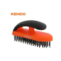 Щетка по металлу в пластмассовом корпусе KENDO 5-рядная 31402