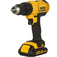 Аккумуляторная дрель-шуруповерт Dewalt 18 В, 1500 об/мин, с 2 АКБ 1.5 Ач и ЗУ, в кейсе, DCD771S2 DCD771S2-QW