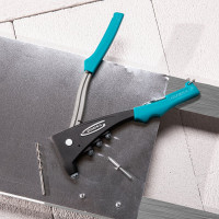 Литой усиленный заклёпочник GROSS 40403