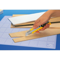 Нож OLFA с выдвижным лезвием 18 мм OL-L-1