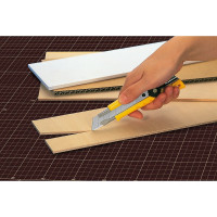 Нож OLFA с выдвижным лезвием 18 мм OL-L-1