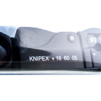 Стриппер коаксиальных кабелей KNIPEX KN-166005SB