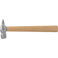 Слесарный молоток Без бренда 500 г,круглый боек,деревянная ручка 10240