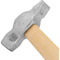 Слесарный молоток Без бренда 500 г,круглый боек,деревянная ручка 10240