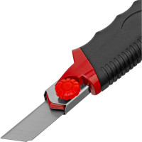 Нож с выдвижным лезвием 18 мм с 5 лезвиями MATRIX MASTER 78921