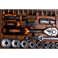 Универсальный набор инструмента Ombra OMT82S12 с 12-гр. головками, 82 предмета 55377 055377