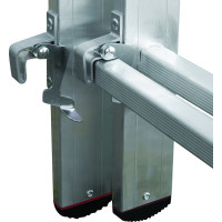 Трехсекционная профессиональная лестница Новая Высота ПРОФ 3x12 604312