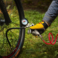 Пневматический пистолет для подкачки шин MATRIX 57322