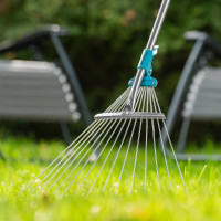 Веерные телескопические раздвижные грабли PALISAD LUXE 61787