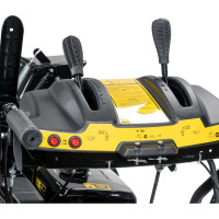 Снегоуборочная машина CHAMPION STT1170E
