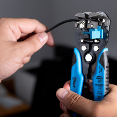 Инструмент для снятия изоляции КВТ WS-04A 61668