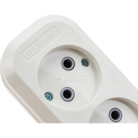 Розеточная колодка TDM ELECTRIC 3 гнезда 10А 250В белая SQ1806-0010