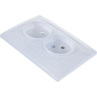 Двойная розетка без заземления, белая UNIVersal Севиль С0102