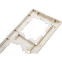 Трехместная горизонтальная рамка, слоновая кость UNIVersal Бриллиант 7948707