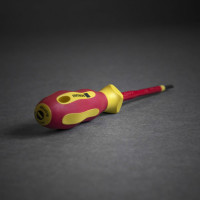 Шлицевая диэлектрическая отвертка NORGAU 3х100 мм, тип N171-3x100 067062230