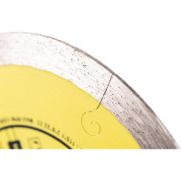 Диск алмазный отрезной TRIO-DIAMOND сплошной ультратонкий 115x22.23 Ultra Thin Premium UTW501