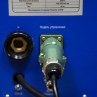 Вращатель Атлант-2 макс. вес детали 200кг, с патроном, педалью Foxweld 1923