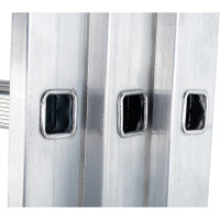 Алюминиевая трёхсекционная лестница Вихрь ЛА 3х11 73/5/1/18