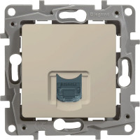 Розетка Legrand компьютерная RJ45 категория 5e UTP Legrand Etika слоновая кость 672341