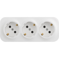 Розеточный блок Legrand тройной с заземлением Legrand Quteo с предварительным подключением со шторками IP20 16А 250В винтовые зажимы накладной монтаж белый 782238