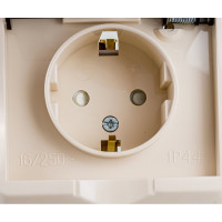 Розетка Systeme Electric 1-м СП Этюд защитные шторки, с заземлением, IP44, кремовая PC16-044K