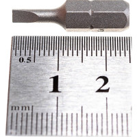 Вставка-бита 1/4"DR шлицевая, SL3, 25 мм Ombra 514530