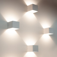 Настенный светодиодный светильник Elektrostandard MRL LED 1060 / Corudo LED белый a040452