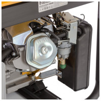Бензиновый генератор DENZEL PS 70 EA, 7,0 кВт, 230В, 25л 946894