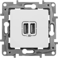 Зарядное устройство Legrand USB тип А / тип А Legrand Etika 3000мА 15Вт белый 672294