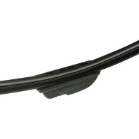 Бескаркасная щетка стеклоочистителя SKYWAY S02704007