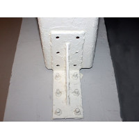 Уголок LUCKY Guy 200x200x100x6,0мм с ребром жесткости 600 02 200200 100 1LG