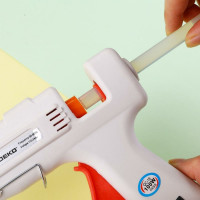 Клеевой термопистолет DEKO DKGG100 100Вт, SET4, подставка, набор клеевых стержней 063-4971